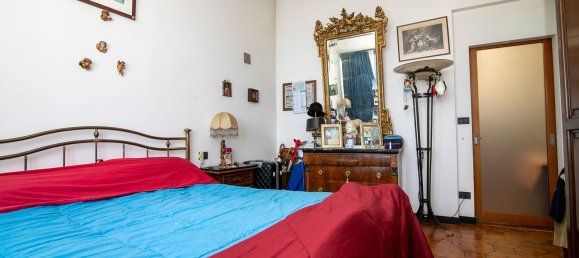 4-salle Penthouse à Genoa, Italy No. 305200 14