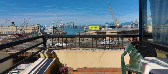 4-salle Penthouse à Genoa, Italy No. 305200 4