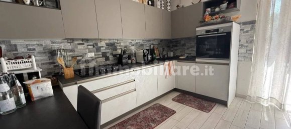 3 bedrooms Villa in Monzambano, Italy No. 282352 7