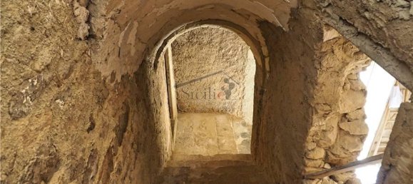 Casa de 3 habitaciónes en Scicli, Italy No. 67078 6