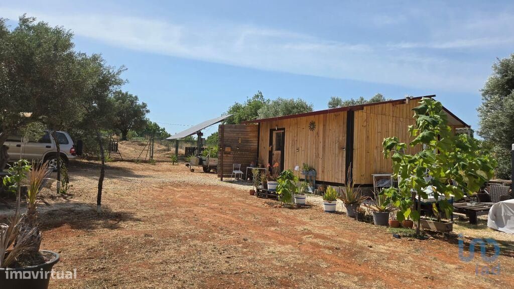 Земельный участок 8280м² в Падерни, Португалия № 190204