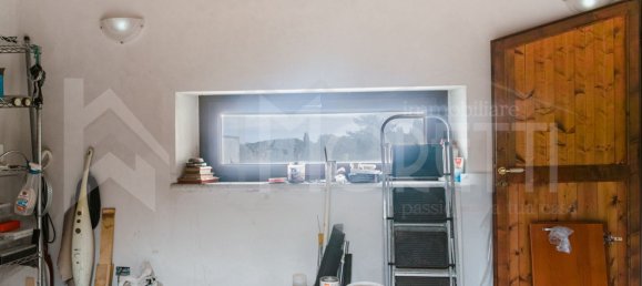 Casa de 8 divisões em Collesalvetti, Italy N.º 106894 49