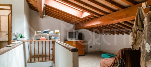 Casa de 8 divisões em Collesalvetti, Italy N.º 106894 43