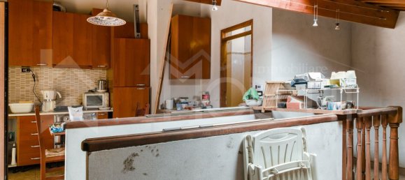 Casa de 8 divisões em Collesalvetti, Italy N.º 106894 33