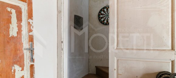 Casa de 8 divisões em Collesalvetti, Italy N.º 106894 30