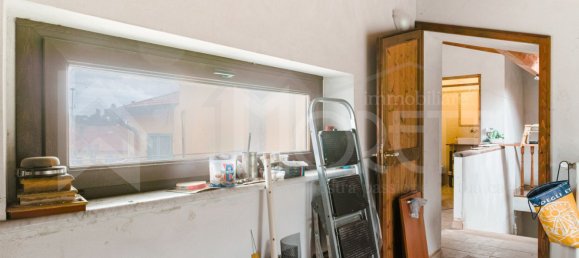 Casa de 8 divisões em Collesalvetti, Italy N.º 106894 48