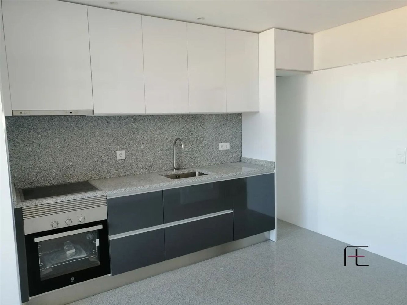 Apartamento T1 em Vila Nova de Gaia, Portugal N.º 218128