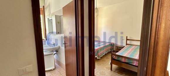 3 chambres Appartement à Follonica, Italy No. 344130 32