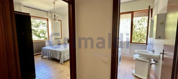 3 chambres Appartement à Follonica, Italy No. 344130 33
