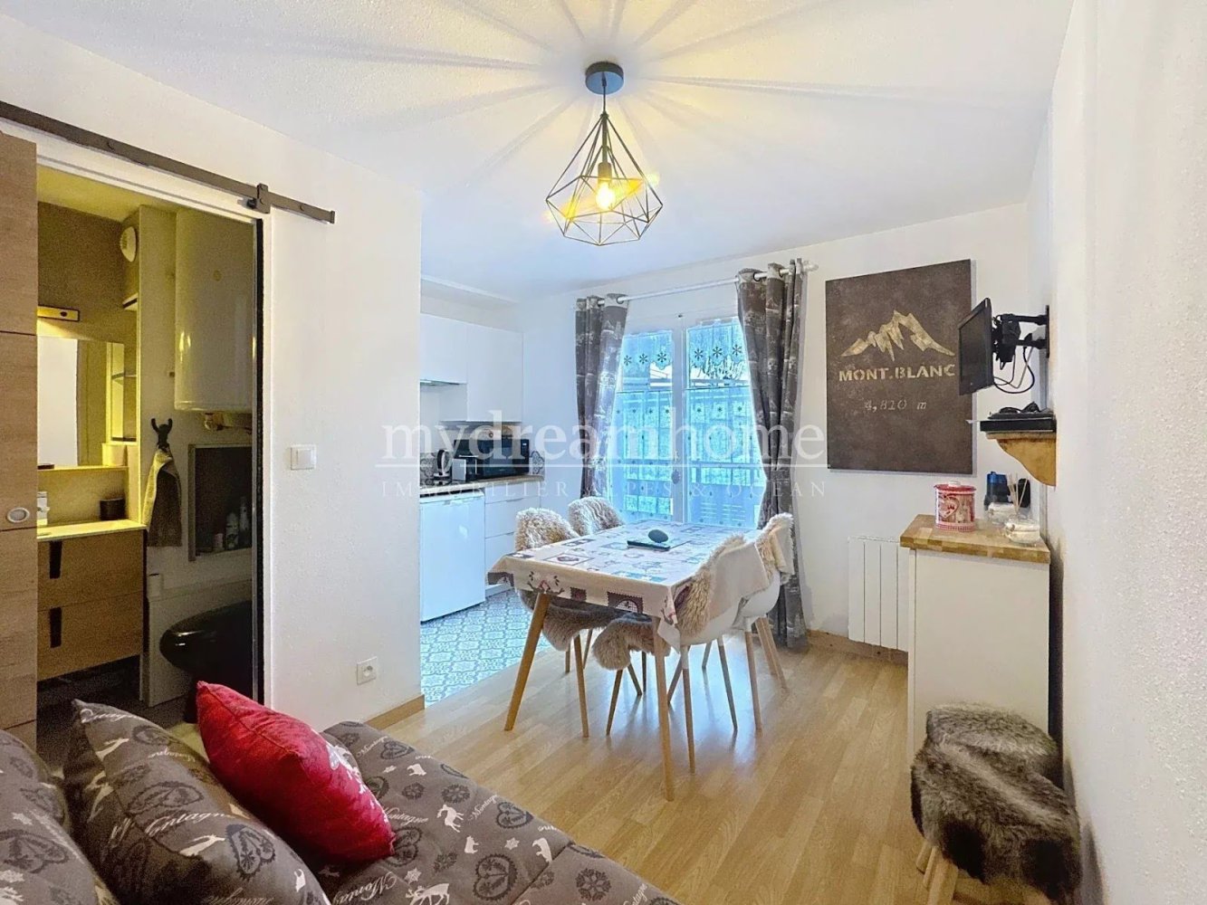 2غرفة شقة في Saint-Gervais-les-Bains, France رقم 193345