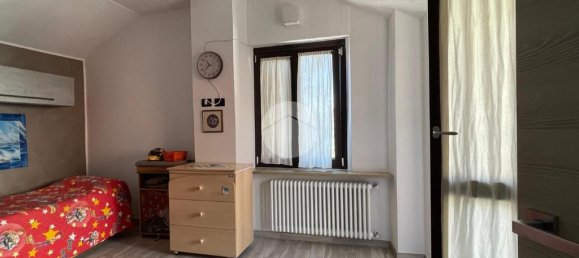 Дом с 4 спальнями в Пьоссаско, Италия № 272028 24