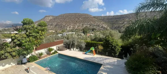 4 bedrooms Villa in Germasogeia, Cyprus No. 5510 17