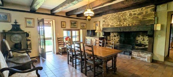 6 bedrooms House in Correze, France No. 276603 3