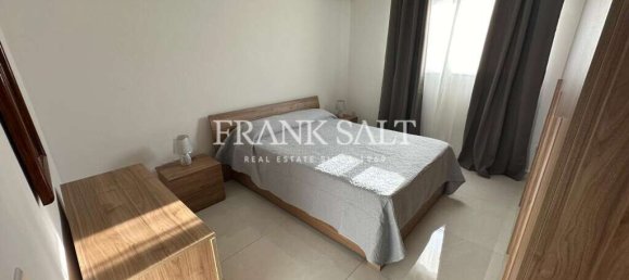 Apartamento de 3 dormitorios en Pembroke, Malta No. 10539 4