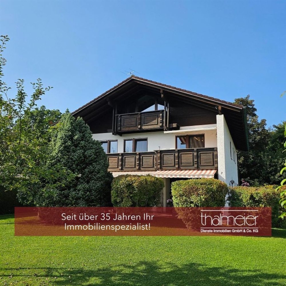 Таунхаус с 8 комнатами в Розенхайм, Германия № 276604