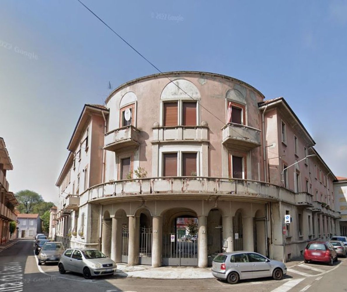 3-salle Appartement à Busto Garolfo, Italy No. 95766