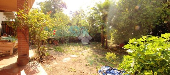 6 rooms House in Castellamonte, Italy No. 17991 5