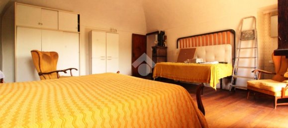 6 rooms House in Castellamonte, Italy No. 17991 6