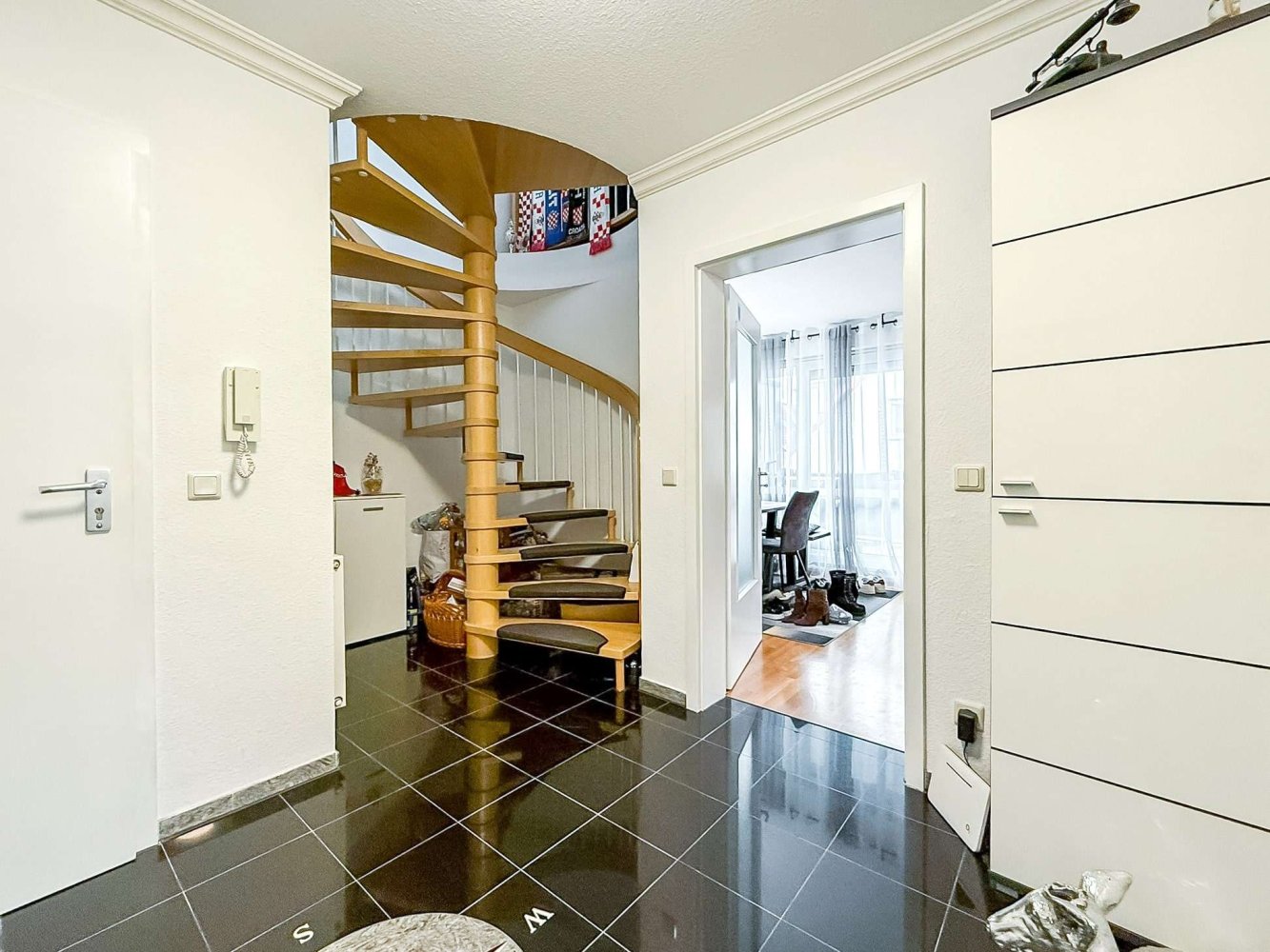 Dúplex de 2 dormitorios en Boblingen, Germany No. 223030