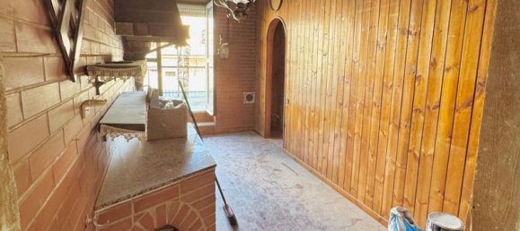 Apartamento de 4 dormitorios en San Giuliano Milanese, Italy No. 357884 11