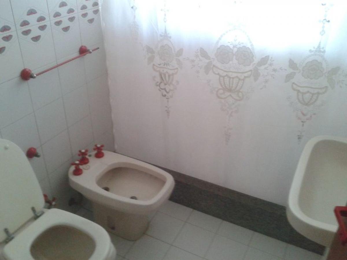 3 bedrooms House in Bermudez, Argentina No. 57193