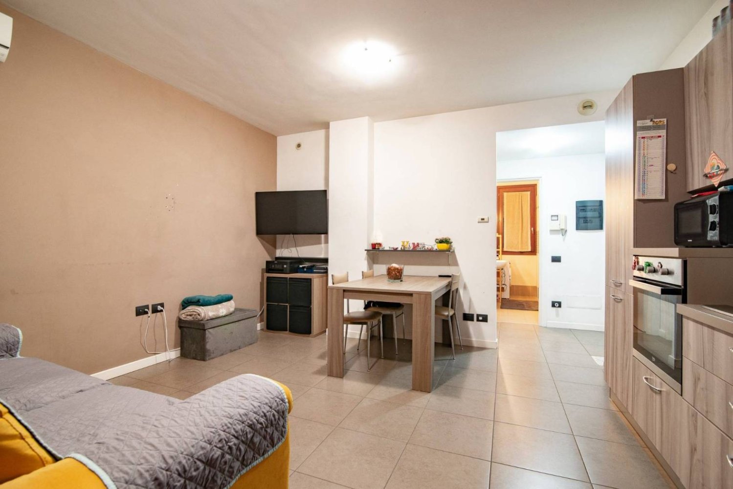 1 bedroom Apartment in Cassano d'Adda, Italy No. 21106