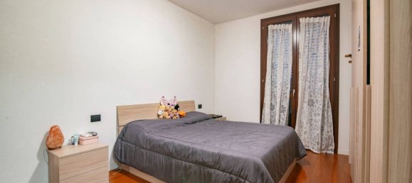 1 bedroom Apartment in Cassano d'Adda, Italy No. 21106 9