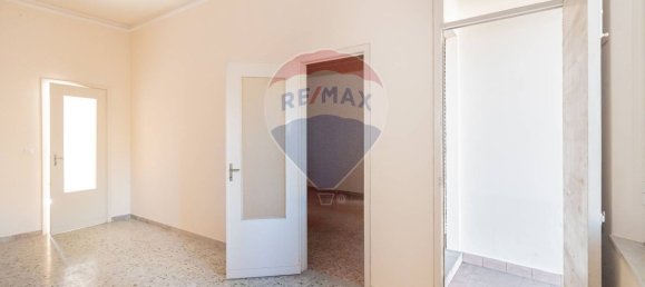 5-salle Appartement à Acireale, Italy No. 45155 5