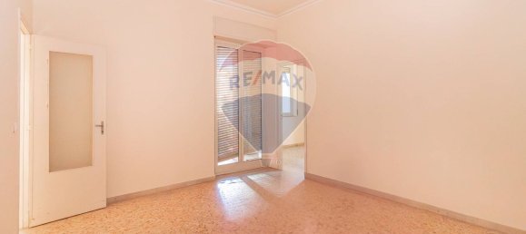5-salle Appartement à Acireale, Italy No. 45155 80