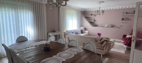 13 bedrooms House in Yerres, France No. 291433 3