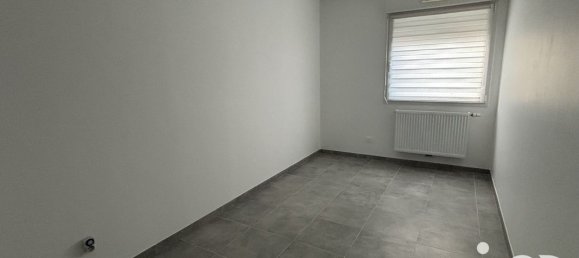 3 bedrooms House in Bouchain, France No. 245771 7