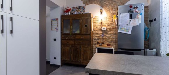 8 rooms Apartment in Ostiglia, Italy No. 59811 18
