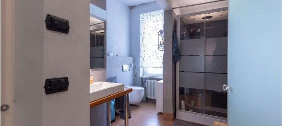 8 rooms Apartment in Ostiglia, Italy No. 59811 55