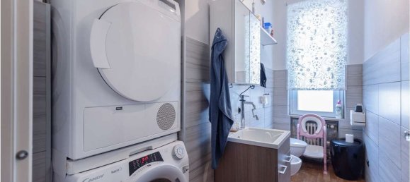 8 rooms Apartment in Ostiglia, Italy No. 59811 20