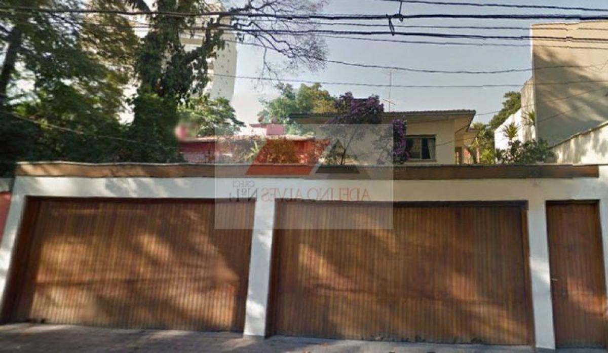 Casa de 6 dormitorios en Sao Paulo, Brazil No. 584474