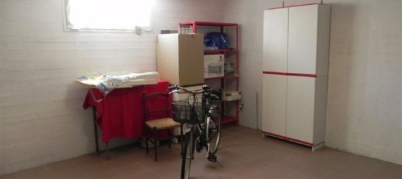 5 rooms Apartment in Viareggio, Italy No. 208840 10