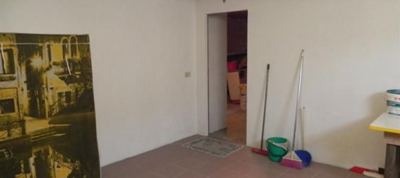 5 rooms Apartment in Viareggio, Italy No. 208840 9