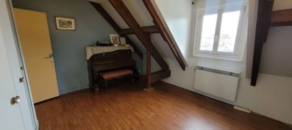 3 Schlafzimmer Haus in Drancy, France, Nr. 180643 9