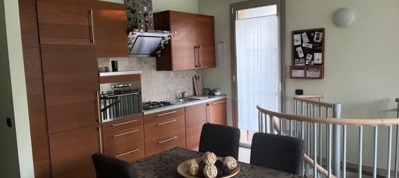 3 Schlafzimmer Wohnung in Vigevano, Italy, Nr. 364834 5