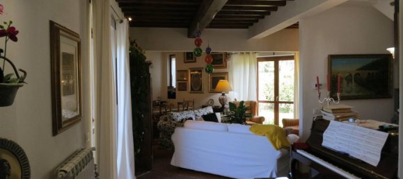 3 Schlafzimmer Wohnung in Gaiole in Chianti, Italy, Nr. 1571 8