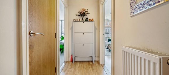 1 bedroom Apartment in London, United Kingdom No. 7772 9