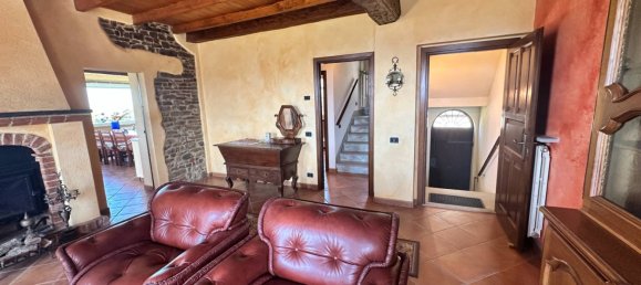 2 bedrooms Castles in Cigliè, Italy No. 303895 5