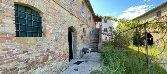 12 rooms House in Marsciano, Italy No. 76895 6