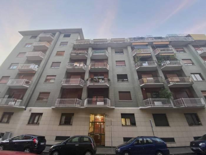 Studio in Turin, Italy No. 130539