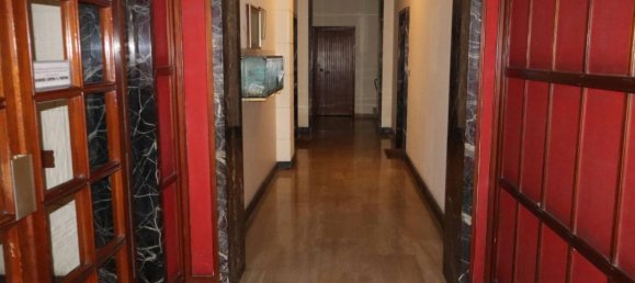 Studio in Turin, Italy No. 130539 38