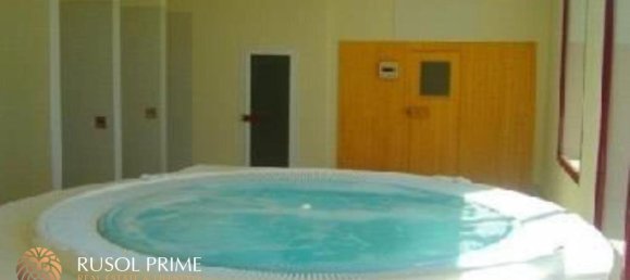 2 bedrooms Villa in Benahavis, Spain No. 1408 4