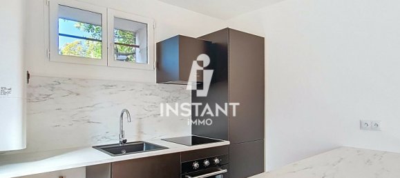 Estudio en Maisons-Alfort, France No. 298963 6