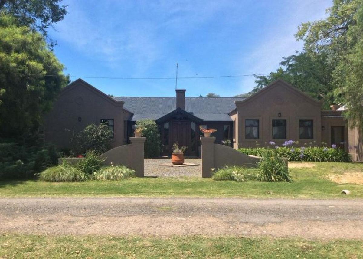 2 bedrooms House in Pilar, Argentina No. 90531