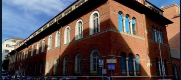 2-salle Appartement à Turin, Italy No. 50180 3