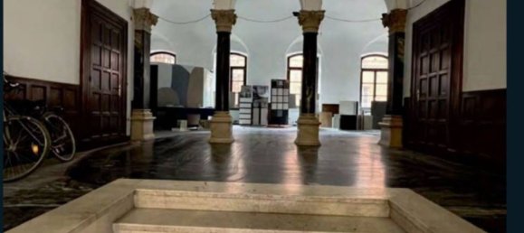 2-salle Appartement à Turin, Italy No. 50180 7